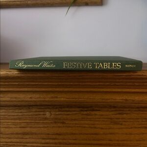 Festive Tables Coffee Table Book